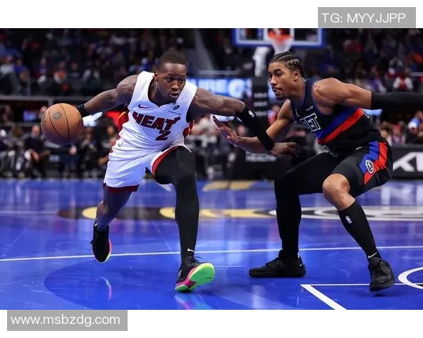 特里罗齐尔在NBA赛场上的成长与挑战解析 特里罗齐尔在NBA赛场上的成长与挑战解析